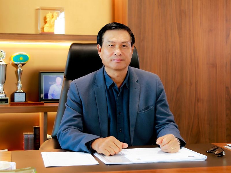 Nguyễn Bá Dương và hệ sinh thái Newtecons Ricons